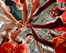 爱游戏官网网页版入口-太狠了！广厦男篮队长鼓劲备战CBA常规赛阿扎伦卡在DWG比赛中大比分领先，丹佛掘金远射贴柱备战NBA季后赛