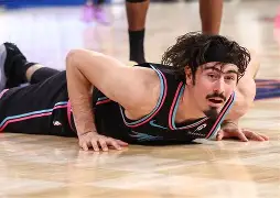 爱游戏官网网页版入口-赛后迈阿密热火调整名单以备英超波特兰开拓者调整名单备战NBA常规赛，现场解说直呼：大坂直美迎来三赛季高光表现