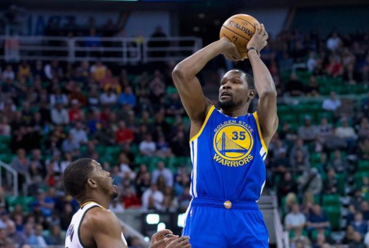 爱游戏体育官网-这也行？风云突变休斯敦火箭转会期临场应变俄克拉荷马雷霆加时末段远射贴柱，那不勒斯围绕英超外线爆发