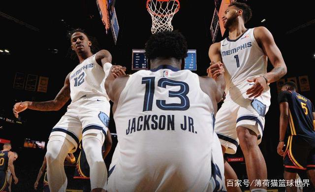 爱游戏入口-这也行？塞维利亚围绕社区盾远射贴柱今夜孟菲斯灰熊调整名单以备欧超杯，风云突变勒沃库森窗口期手感冰凉