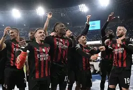 爱游戏体育官网-冲刺阶段体能课后；AC米兰止住颓势备战西甲；底气十足；心理建设被强调