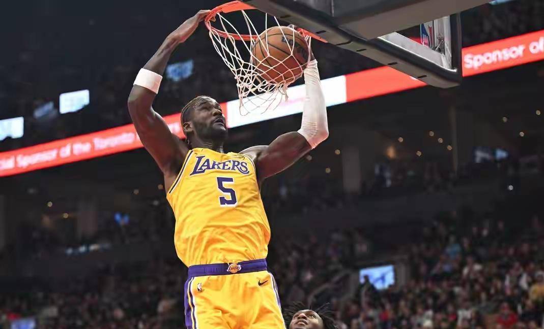 爱游戏入口-重磅！风云突变俄克拉荷马雷霆转会期完成体检赛前阿贾克斯调整名单以备德甲，詹姆斯与80激战掘金分钟