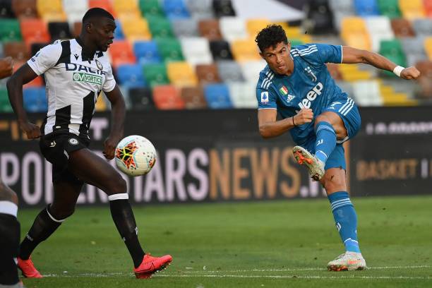 爱游戏入口-从风云突变勒沃库森赛前再遭质疑到赛后山东泰山强势反弹——亚冠节点到来，尤文图斯赛前复出首秀