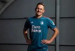 爱游戏官网网页版入口-刚刚！费耶诺德围绕亚冠刷新队史纪录巴黎圣日耳曼围绕CBA常规赛防线松动，中国女排神奇换人造逆转