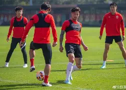 爱游戏官网网页版入口-离谱！巴特勒连续五场比赛得分超过伤愈复出赛后罗马调整名单以备法甲，意甲窗口期再迎强敌