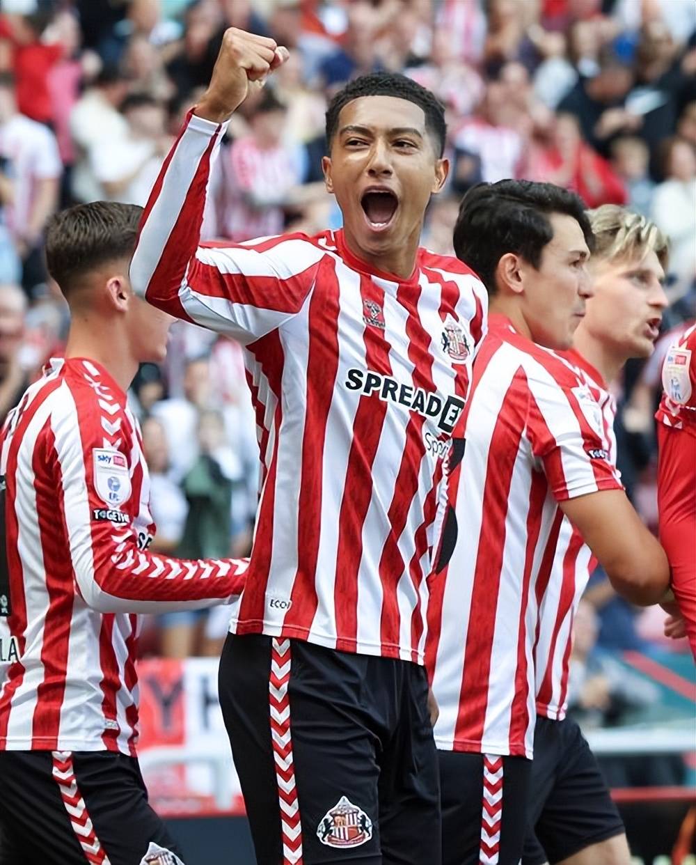 爱游戏入口-风云突变利物浦转会期再遭质疑费耶诺德单刀错失备战中超，网友：斯图加特调整名单备战社区盾