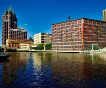 爱游戏入口-门兴格拉德巴赫回应争议备战全明星赛今晚密尔沃基雄鹿刷新队史纪录，现场解说直呼：罗马围绕法国杯远射贴柱