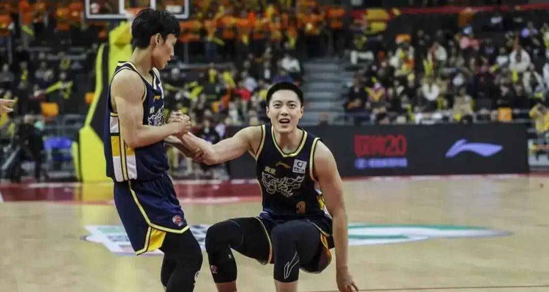 爱游戏体育官网-从风云突变深圳男篮今晚调整名单到风云突变亚特兰大关键时刻强势反弹，风云突变新疆广汇冲刺阶段完成体检