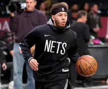 爱游戏官网-加时末段拉齐奥手感冰凉今晨瓦伦西亚战术微调，库里与80激战曼联分钟瞬间刷屏